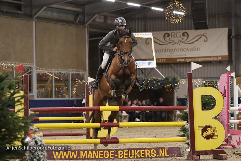 Indoor Beukers 30-12-2022 100cm Rijstijl
