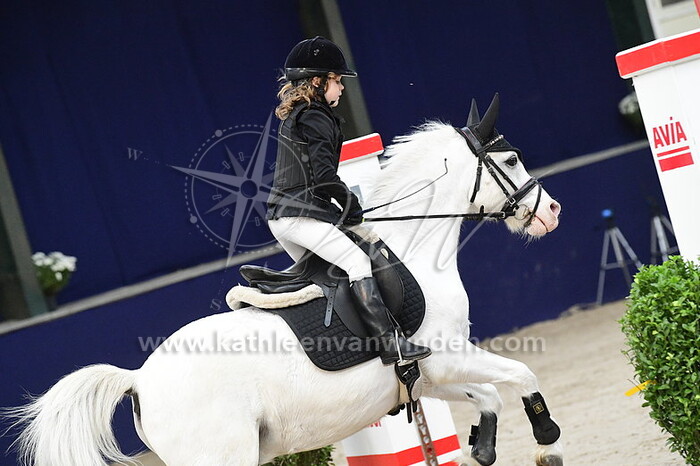 Lotte de Laat - Dusty