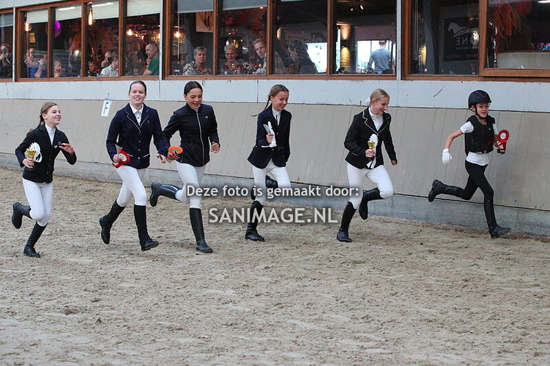 Zilfia's hoeve Springen Manege 22-10-2023 Klasse A/B Paarden