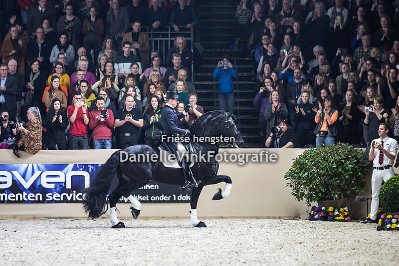 Paard van het jaar HK 2020 - Elias 494