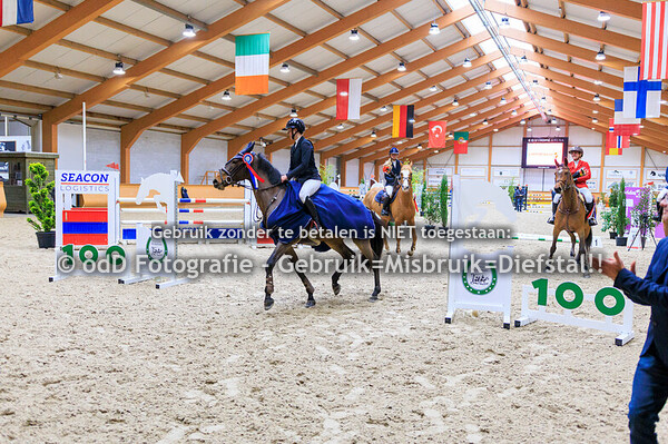 CH De Karwats 120cm 22-11-24