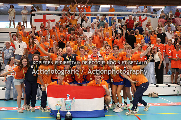 2025-07-12-U21-21-Medal ceremony