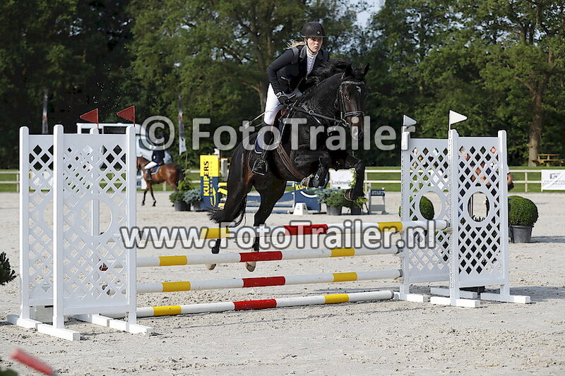 Sharen van der Linden