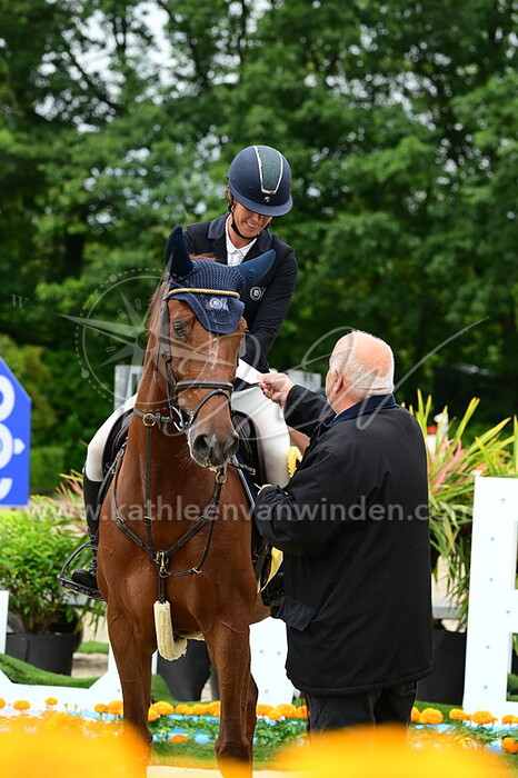 Ellen Zwijnenberg - Nikkie en Co v.h. Buiten-land