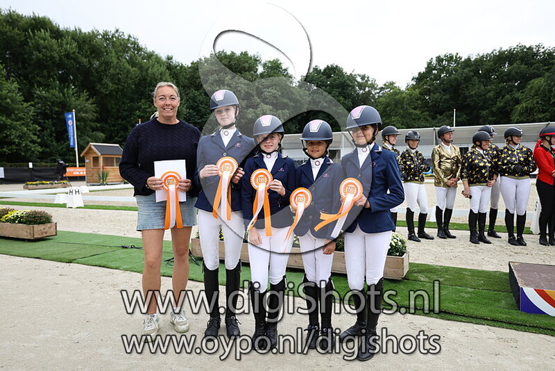 Dazzling Dressage Diva's