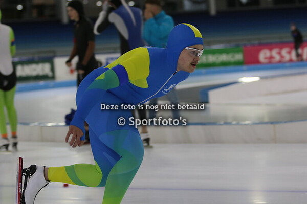 2024-11-3 Thialf  500 meter eerste deel 