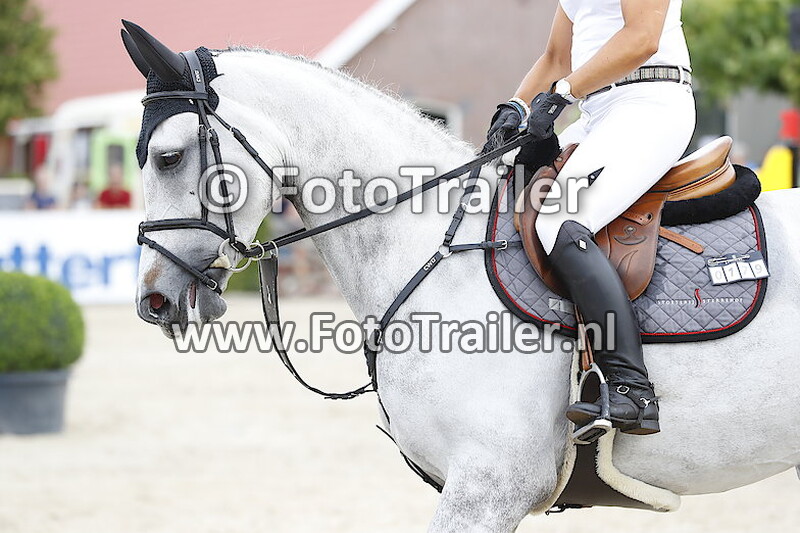 Julia Houtzager Kayser