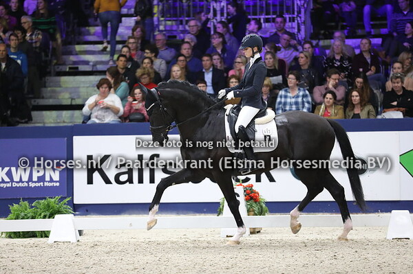 Jayson, Charlotte Fry