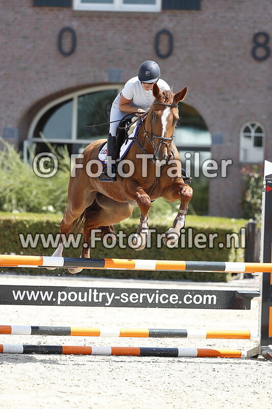 monique koobs van den belt