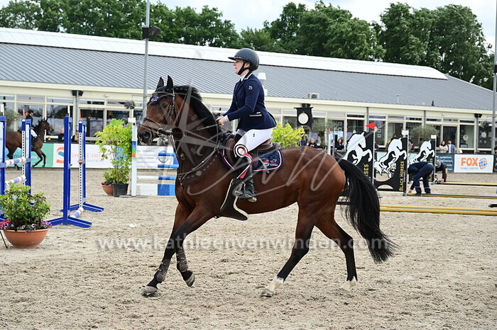 Eliza Titulaer - Phyana