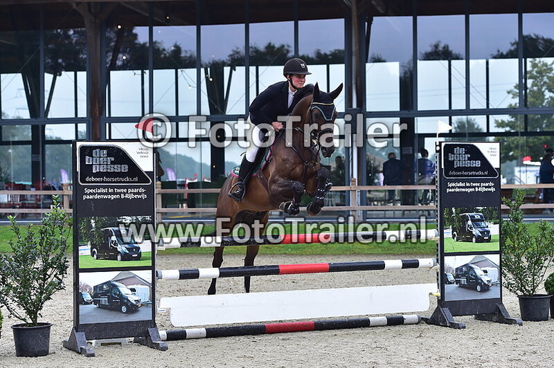 monique van den broek