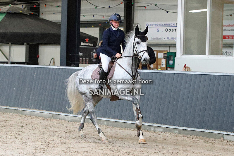 De Voornruiters De Meern KNHS Hartog Trophy 06-11-2022 Children