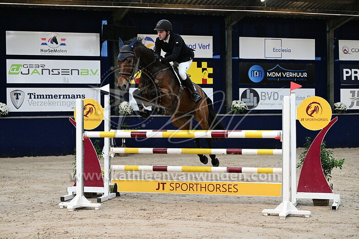 Casper Meegdes - Nyani