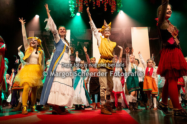 16. Het Huwelijk – Leve de Legende