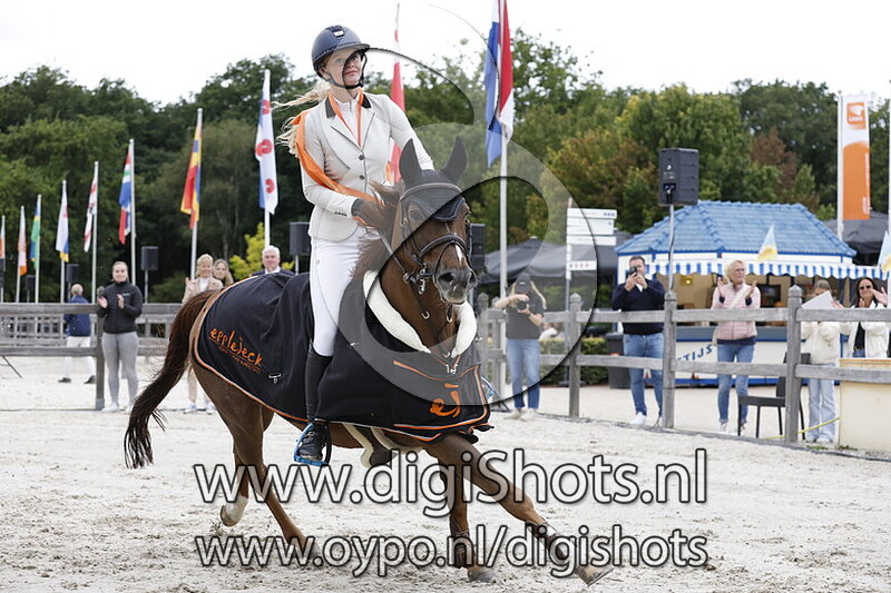 Pony 1.10 m barrage met prijsuitreiking