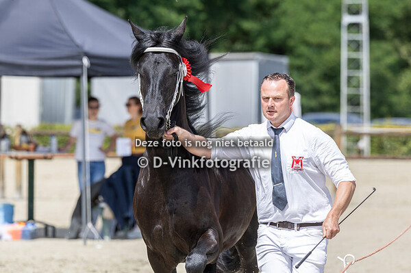 29. Tooske van de Dompstede