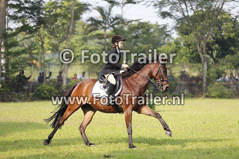 Zoe Henry Christoper