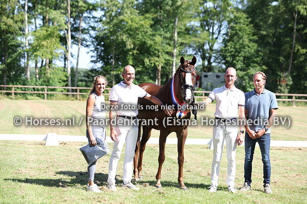 201 Senorita (Las Vegas x Melita v, Apache)