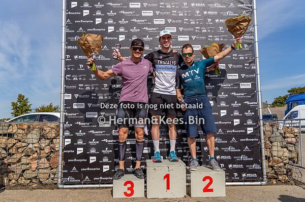 06 Prijsuitreiking. Compleet