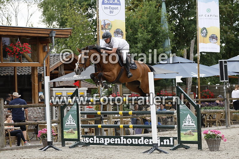 marwin van den nieuwenhuijzen
