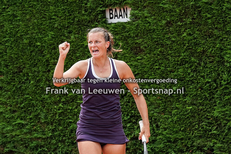 20210703 Semi Final ITF Quirine Lemoine - Arianne Hartona