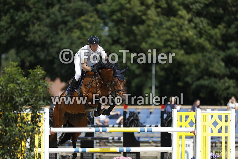 niklaus schurtenberger