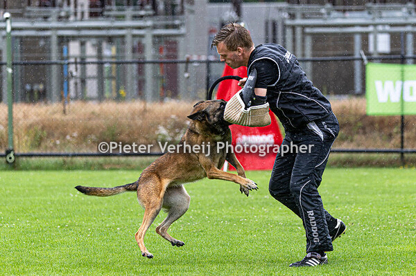 Bep Boon met Tika van 't Haagse bloed
