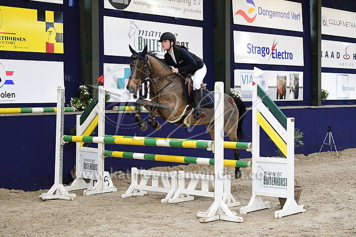 Lily Leeuw - Tom Boy 8