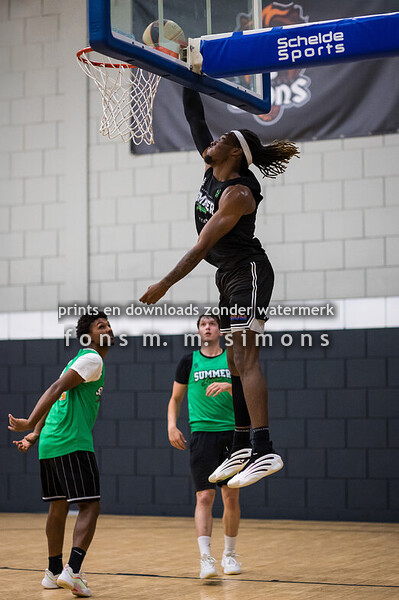 20250623_ConcreteLions_opening