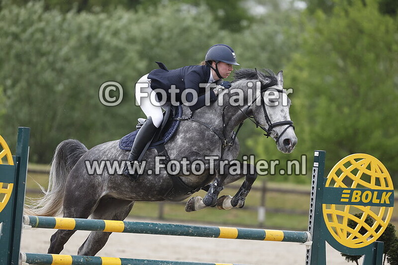 lianne van den akker