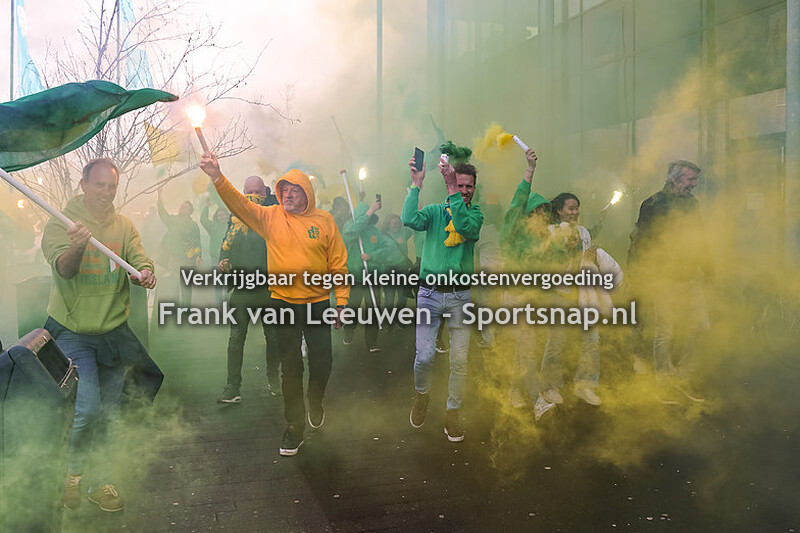 20230325 Dunlop DKC viert feest, met zilver