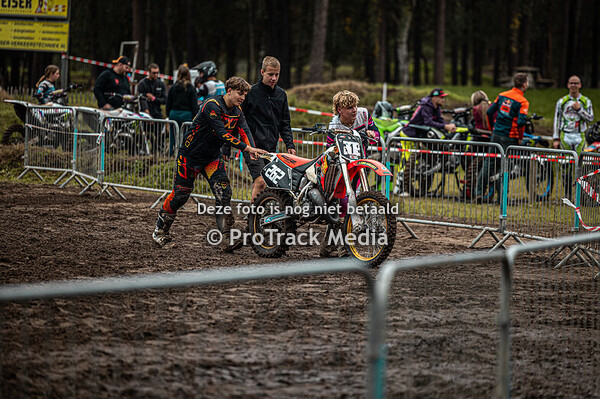 2025_10_11 4uurs endurocross Halmac