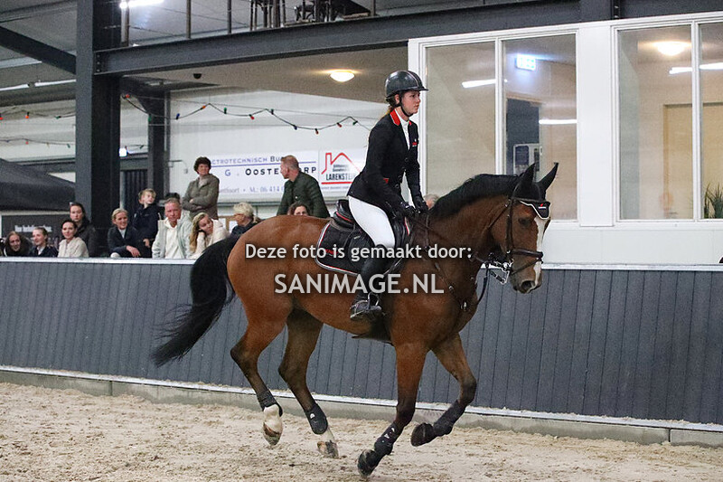 De Voornruiters De Meern Springen Paarden 15-10-2022 1.35m