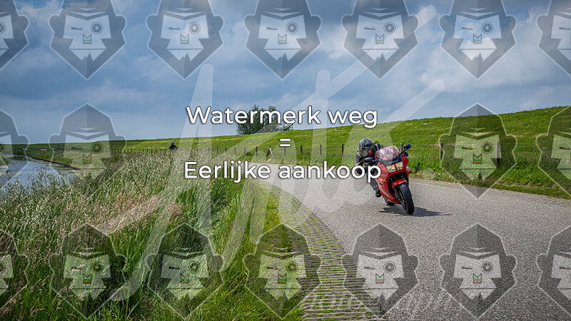 -- ONLINE --  Piaam, Zeedijk - 11:00-14:15 - Elfstedentocht voor Motoren