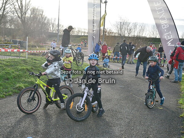 Hummeltjesrace Arkel 2025