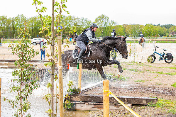 Markelo - Manege Snorrewind 16-05-2021