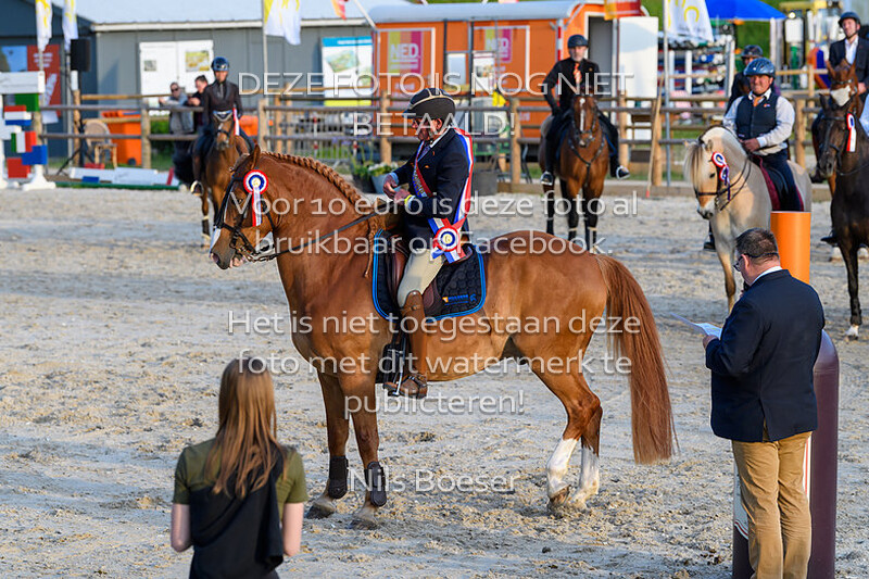 O4 Working Equitation