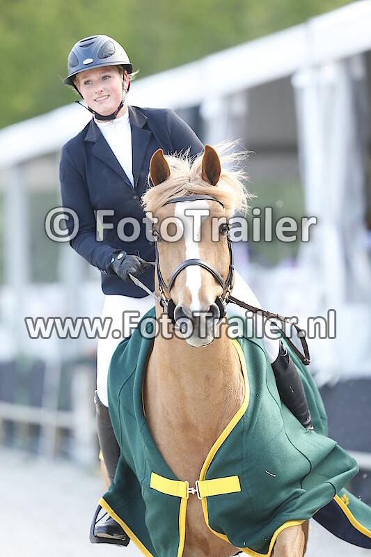 S4 - Medium Tour 1m40