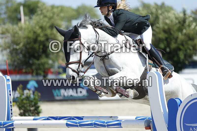 ava eden van grunsven