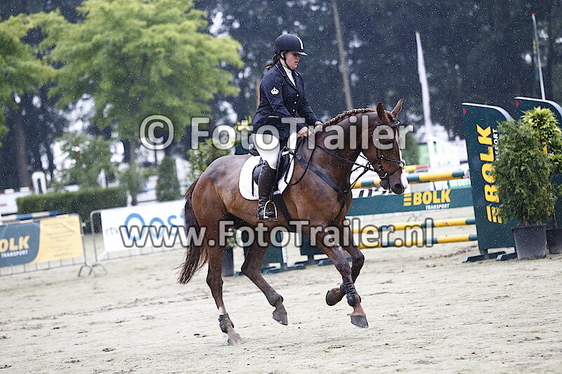 Sabrina van de Heide