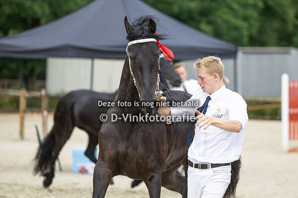 23. Tiara D van de Sprong