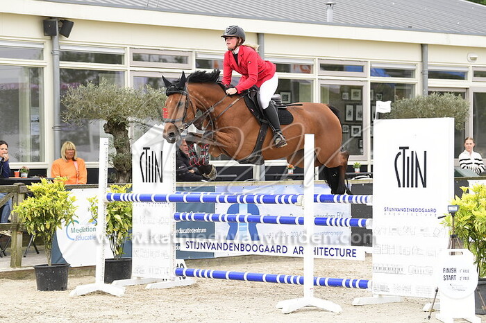 Caitlyn Krijger - Medea Bella van de Prinsenstad