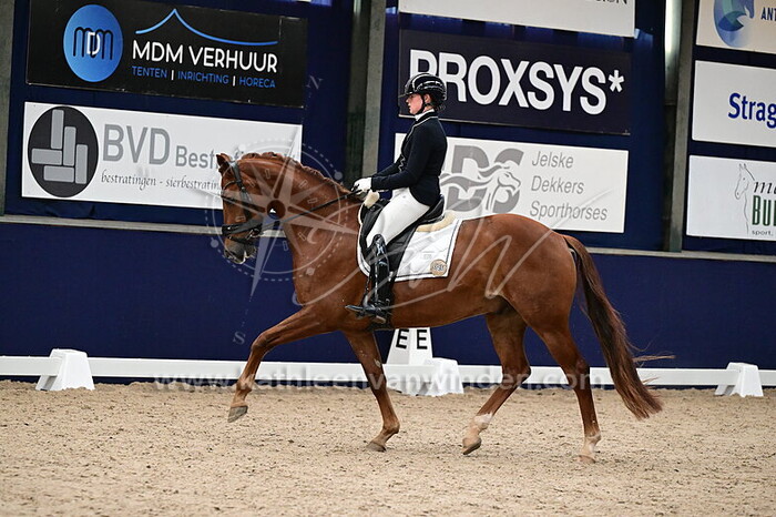 Nicole Kimenai - Monlay