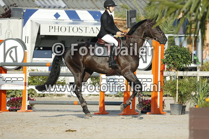 anneke niels van wijngaarden