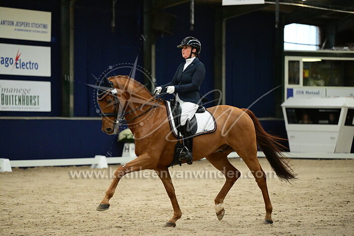 Nicole Reinders - Hilton