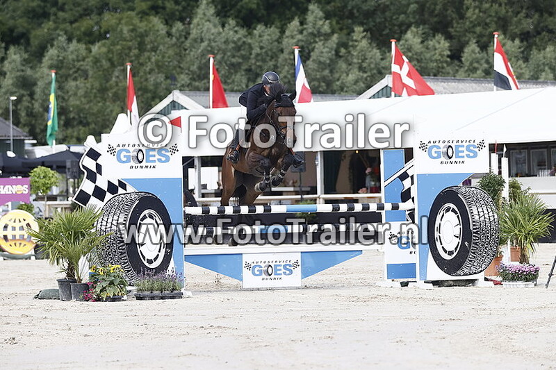 marwin van den nieuwenhuijzen