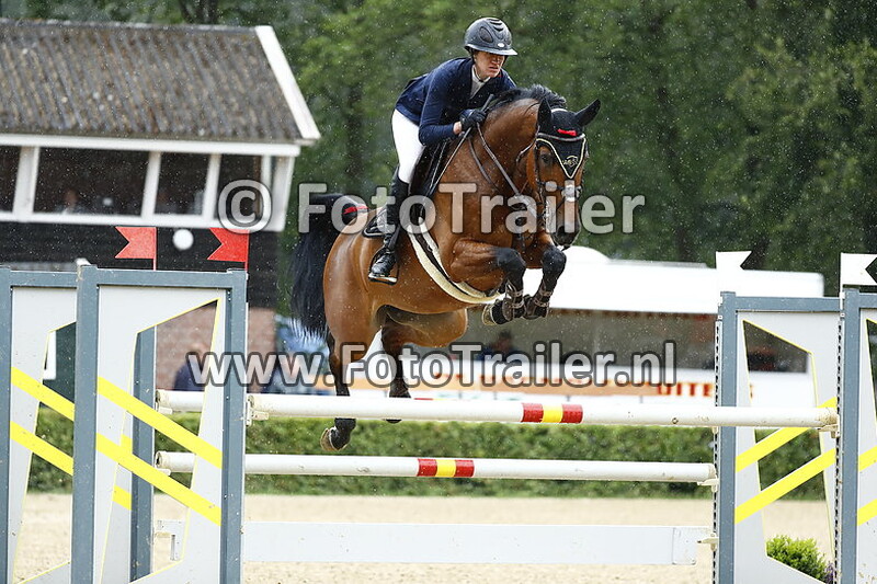 samantha alexis mackenzie