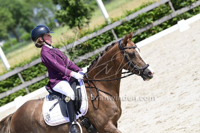 Bridget van IJzendoorn - Jewel