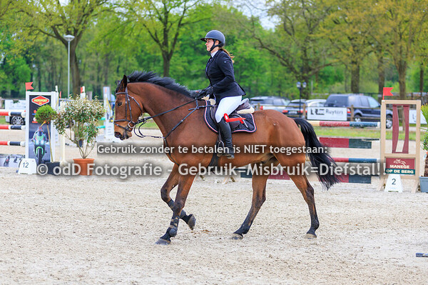 Springen Paarden RV PC Posterholt 130-135cm 20-04-25