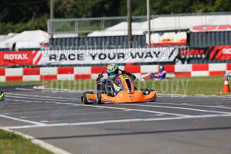 4-Max Senior Germany